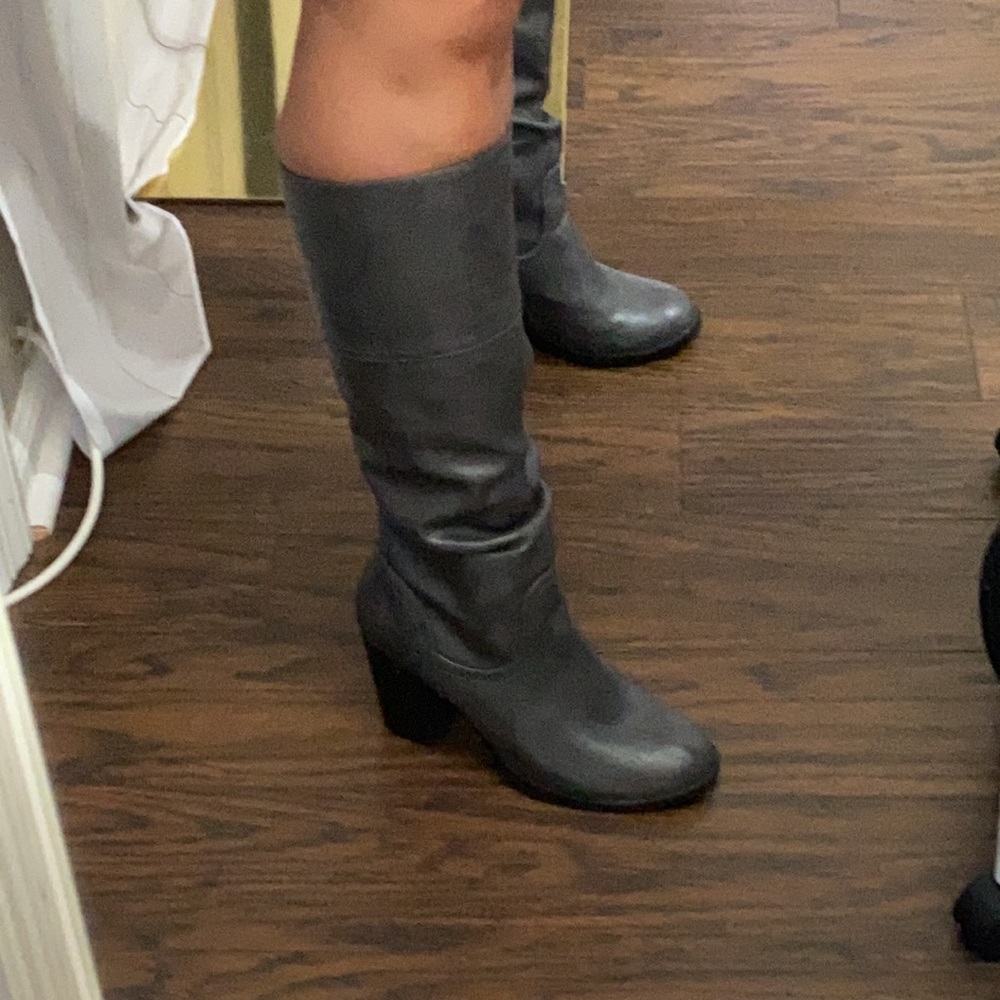Rouge Grey Tall Boots - Picture 5 of 6